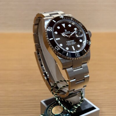 Rolex Submariner Date 41 – Ref. 126610LN – Steel – Black Dial – Oyster Bracelet – Full Set 2024