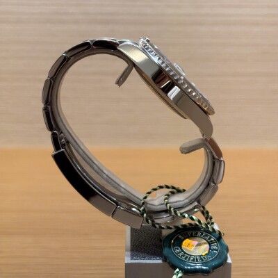 Rolex Submariner Date 41 – Ref. 126610LN – Steel – Black Dial – Oyster Bracelet – Full Set 2024
