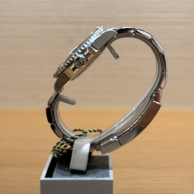 Rolex Submariner Date 41 – Ref. 126610LN – Steel – Black Dial – Oyster Bracelet – Full Set 2024