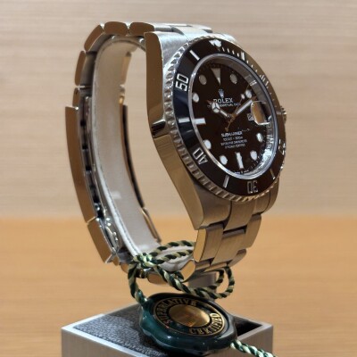 Rolex Submariner Date – 126610LN – 41 mm – 2022 – Full Set