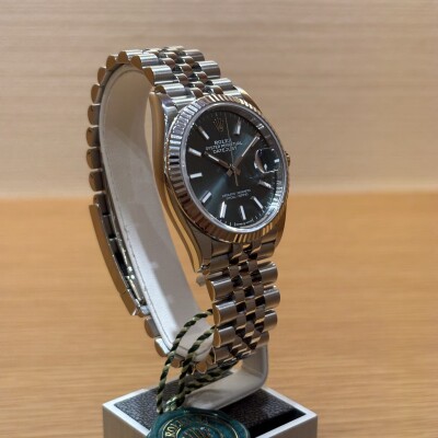 Rolex Datejust 36 – 126234 – 36 mm – 2024 – Full Set