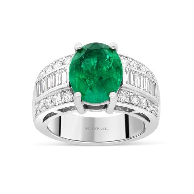 Arcades d’Émeraude Ring – 18K White Gold, Oval Emerald and Diamonds