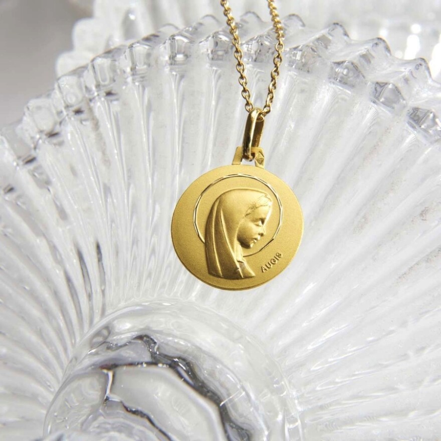 Médaille Augis Vierge auréolée ronde facetée en or jaune, 16mm