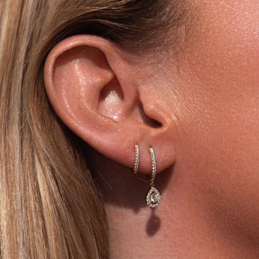Boucles d'oreilles créoles One More Ischia Basic en or blanc et diamants