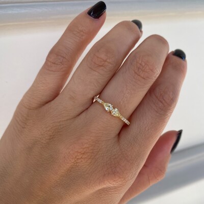 Bague en or jaune et diamant