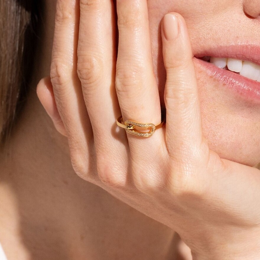 Bague dinh van Maillon petit modèle en or jaune et diamants