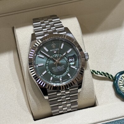 Montre Sky-Dweller, 42 mm, acier Oystersteel