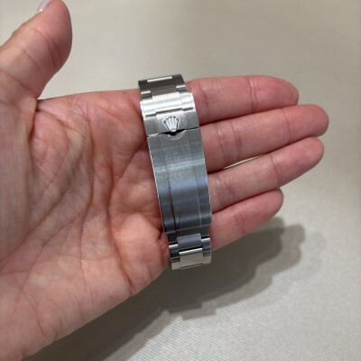 Montre Rolex Submariner Date lunette verte