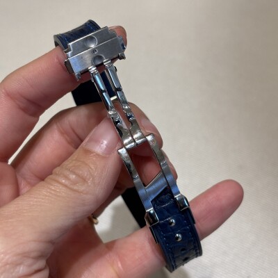 Montre Classic Fusion Titanium Deep Blue Diamonds