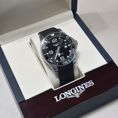 Montre Longines Hydroconquest L3.782.4.56.9