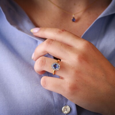 Bague Saphir de Ceylan & Diamants