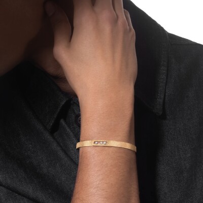 Bracelet bangle Messika Move Noa ciselé en or jaune et diamants