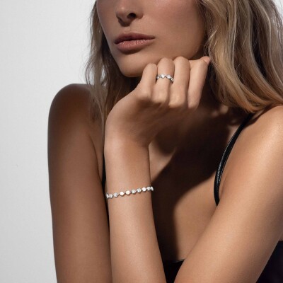Bague Messika D-Vibes MM en or blanc et diamants
