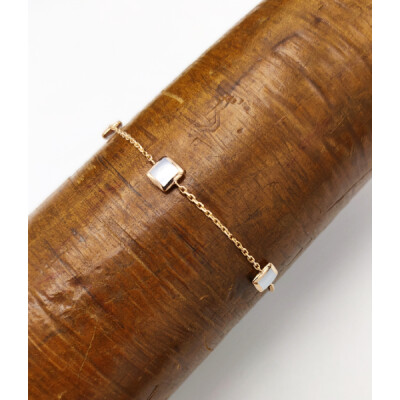 Bracelet Clozeau en or rose, résine blanche