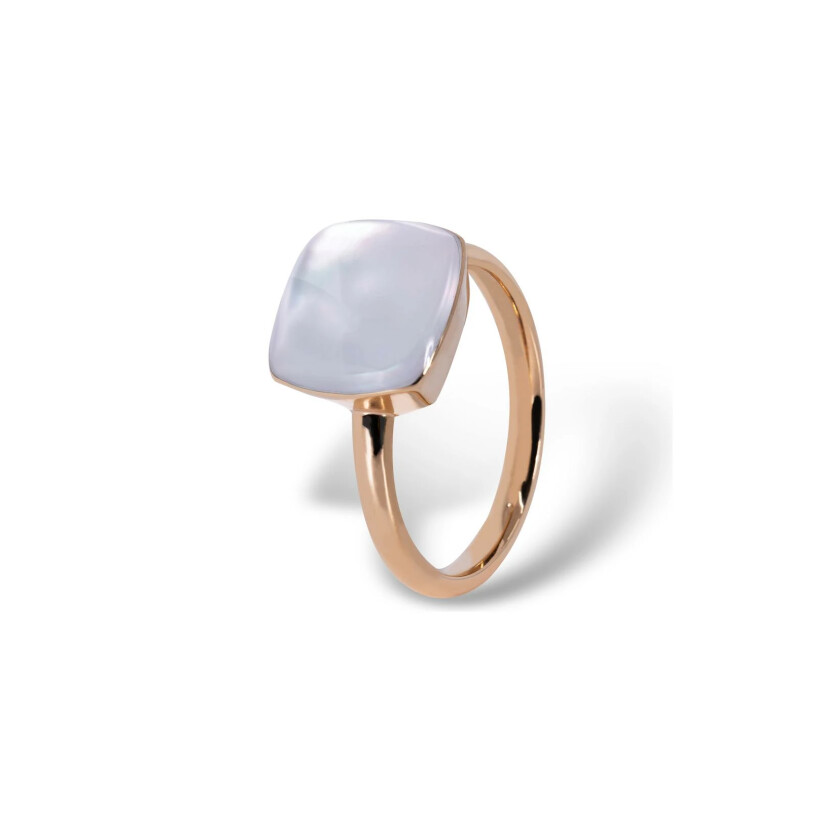 Bague cabochon en or rose et nacre blanche