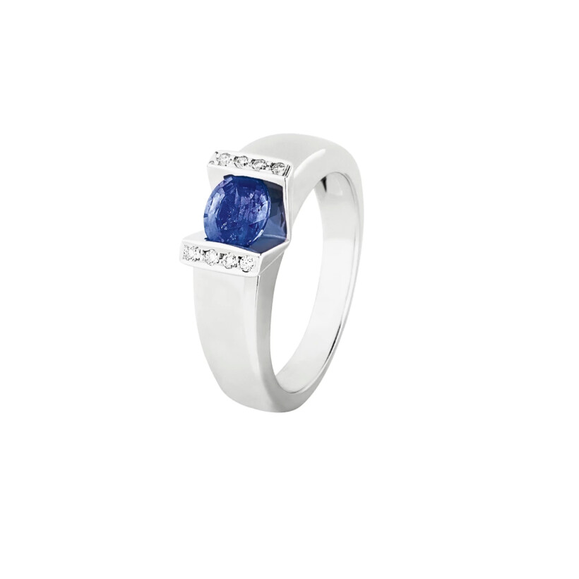 Bague Victorine en or blanc, saphir et diamants