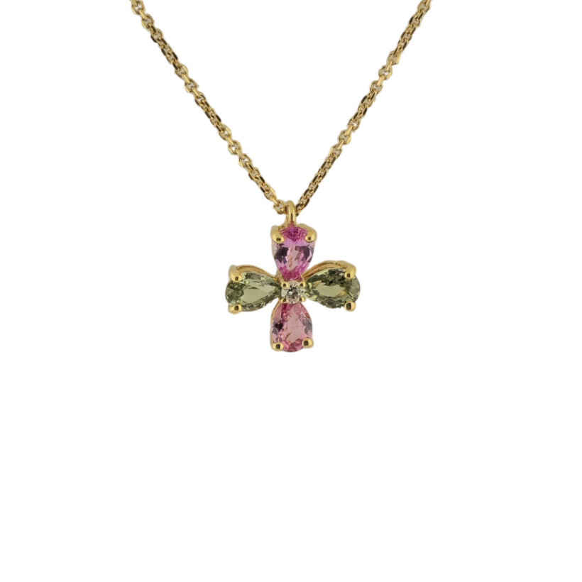 Collier trèfle en or rose, saphirs verts et roses, diamant