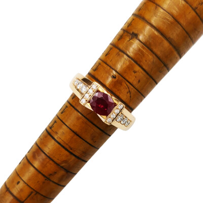 Bague rubis et diamants