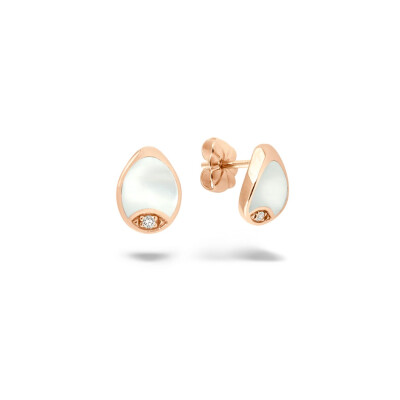 Boucles d'oreilles Clozeau en or rose, résine blanche et diamants