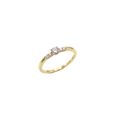 Solitaire accompagné en or jaune et diamants 0.20ct