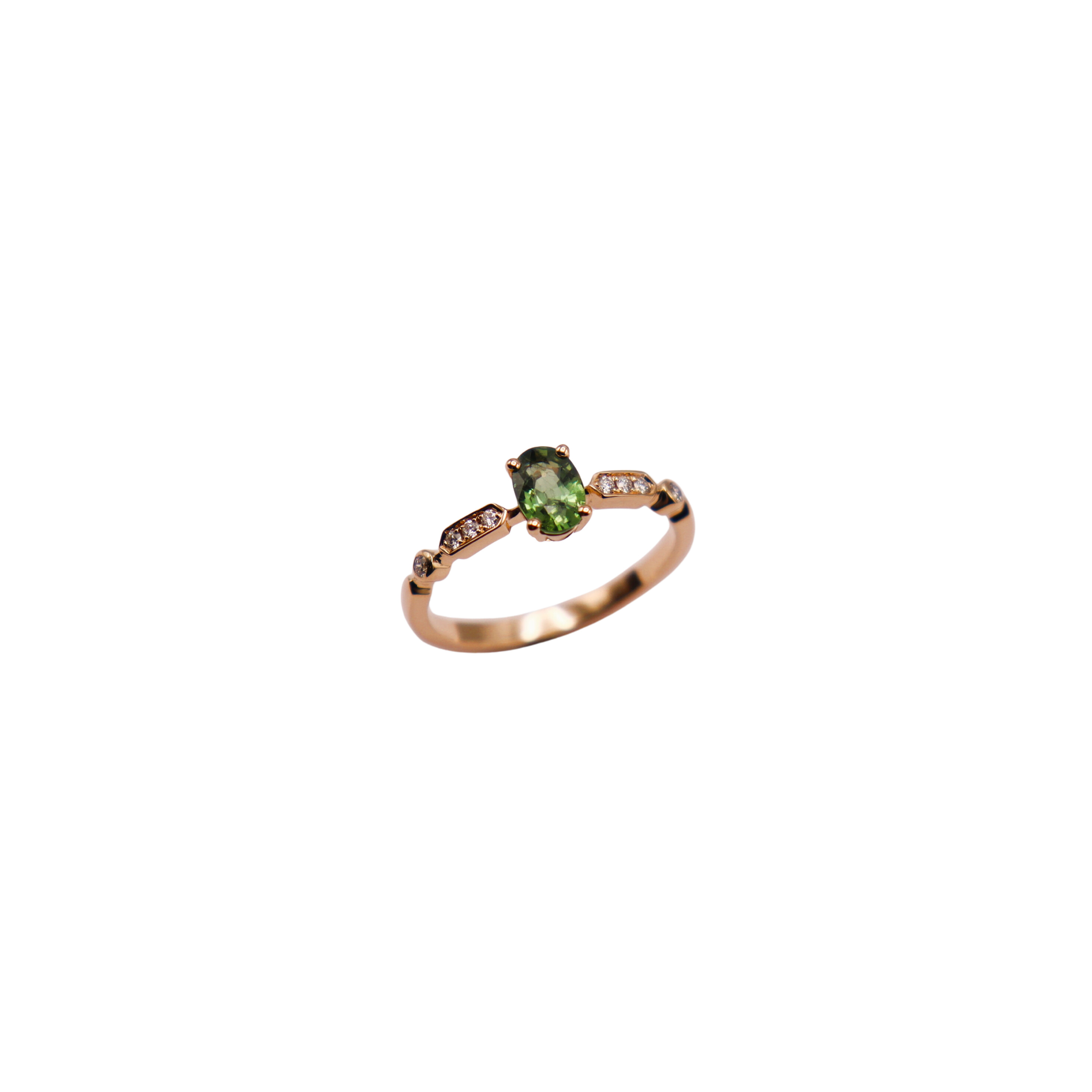 Bague Saphir vert et diamants en or rose vue 2