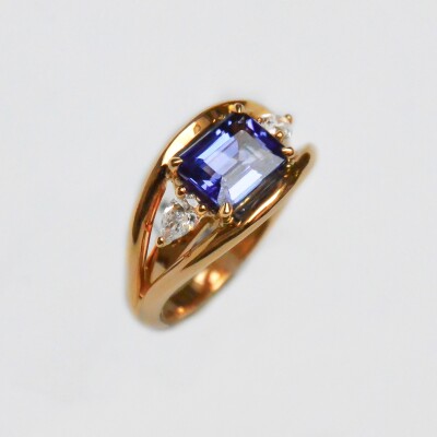 Bague Rullière Bernard "Crépuscule" en or jaune, diamants et tanzanite