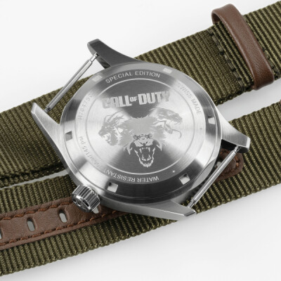 Montre HAMILTON x Call of Duty Khaki Field Auto 38 mm H70475930