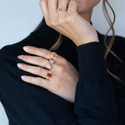 Bague Iconic en or rose, saphirs oranges et diamants