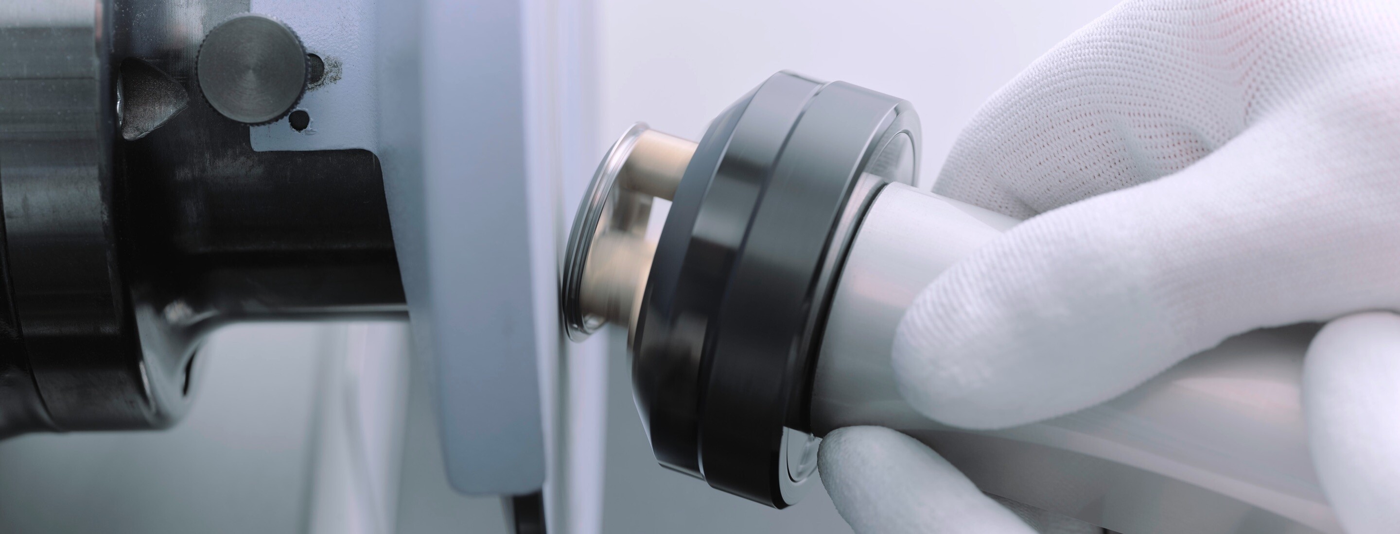 Rolex servicing procedure - Saddik & Mohamed Attar