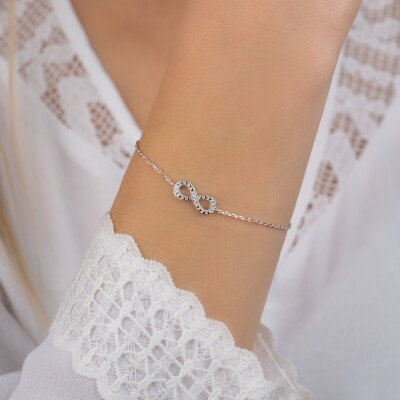 Bracelet en argent rhodié et oxydes de zirconium, 18cm