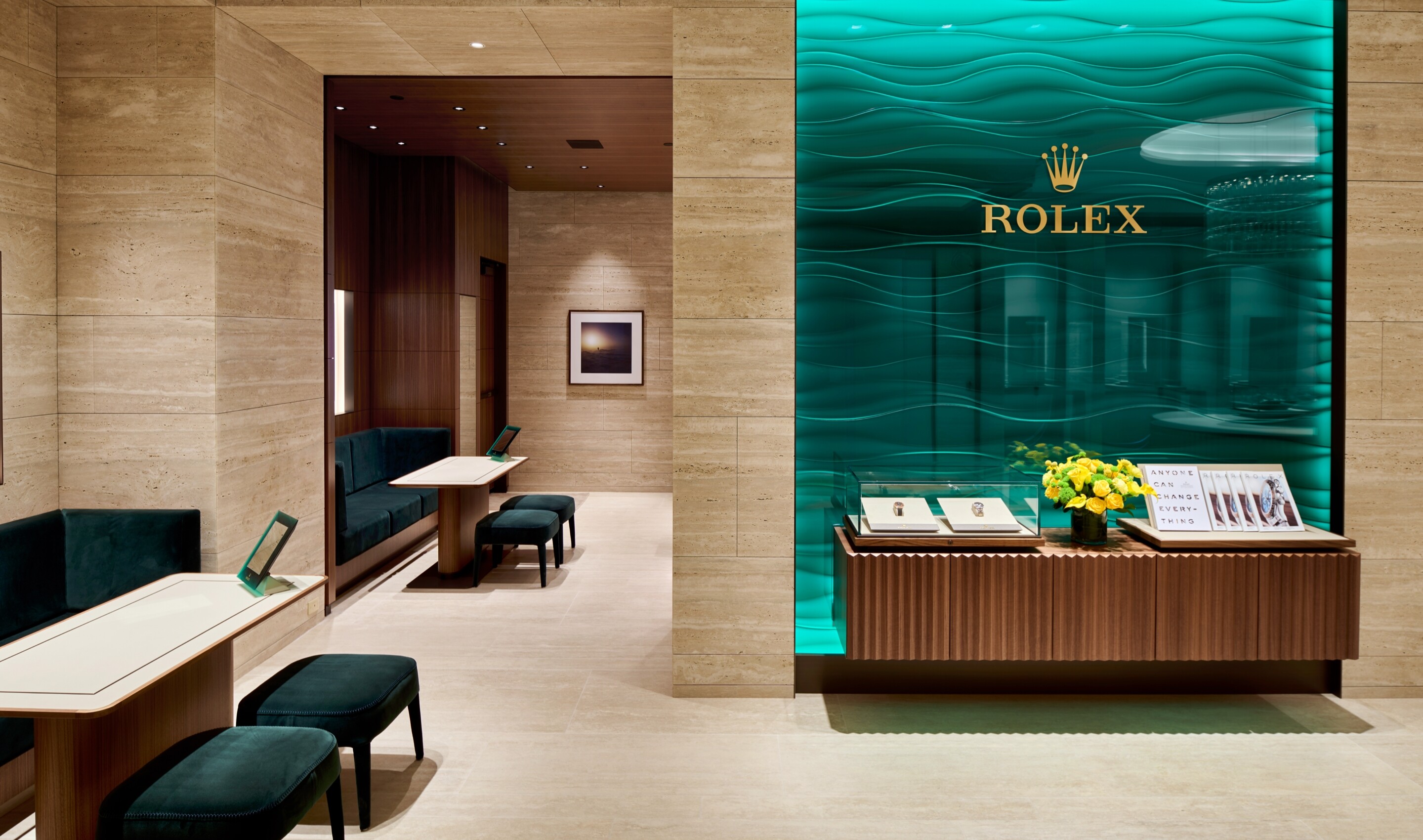 Rolex saatlarının rəsmi pərakəndəçisi SI LTD - ilə əlaqə saxlayın