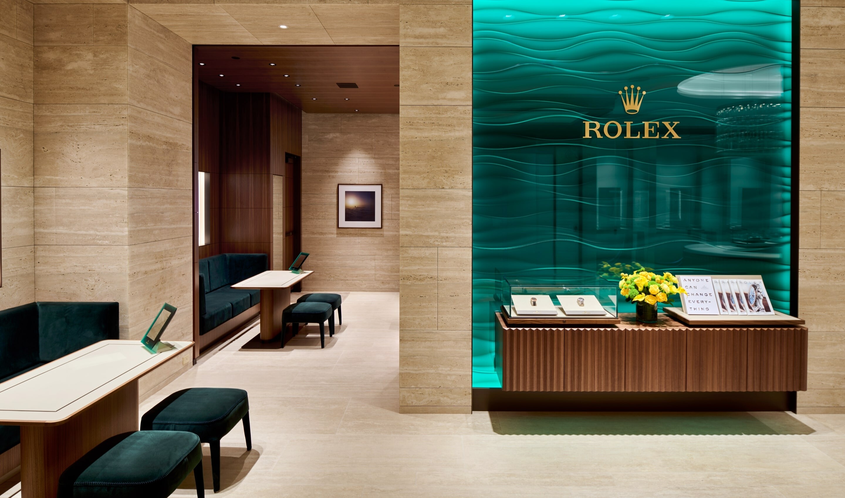 Rolex saatlarının rəsmi pərakəndəçisi SI LTD - ilə əlaqə saxlayın
