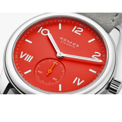 CLUB CAMPUS NONSTOP RED