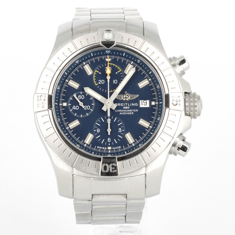 Montre Breitling Avenger Chronograph 45