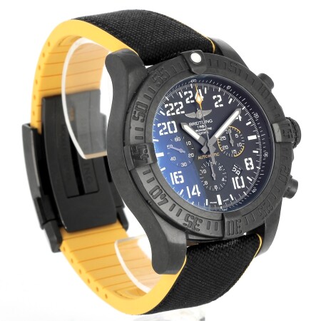 Montre Breitling Avenger Hurricane