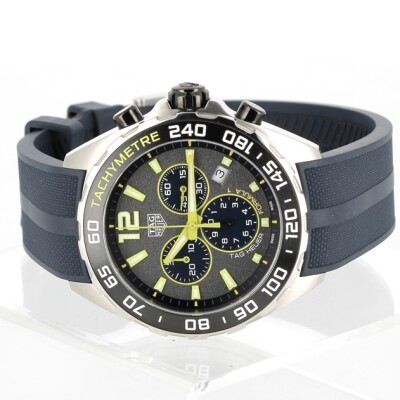 Montre TAG Heuer Formula 1 Chronographe 43 mm