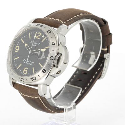 GMT Tuxedo dial Tritium (A)