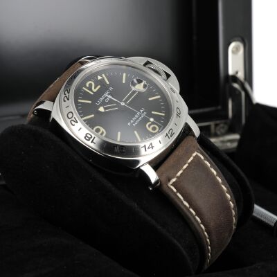 GMT Tuxedo dial Tritium (A)
