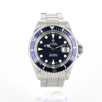 Oyster Date Submariner