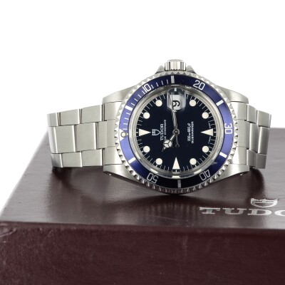 Oyster Date Submariner