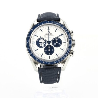 Speedmaster 50th anniversary "Silver Snoopy Award"