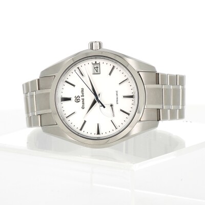 Heritage Spring Drive Snowflake