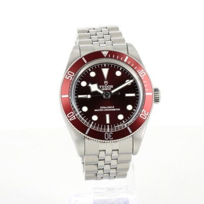 Black Bay 58 "Burgundy"