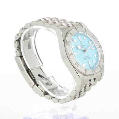 Black Bay 54 Lagoon Blue