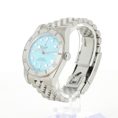 Black Bay 54 Lagoon Blue