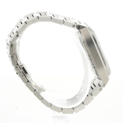 BR 05 Skeleton Green