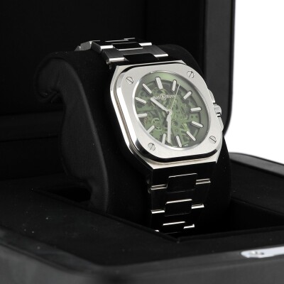 BR 05 Skeleton Green