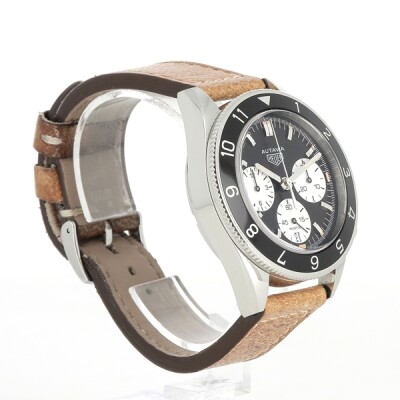 Heritage Autavia Calibre Heuer 02