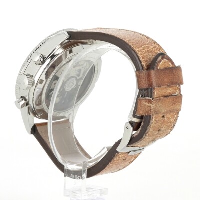 Heritage Autavia Calibre Heuer 02