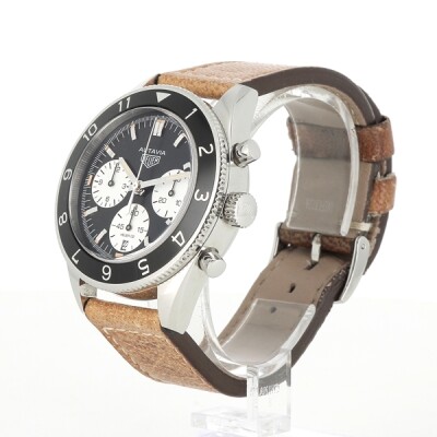 Heritage Autavia Calibre Heuer 02